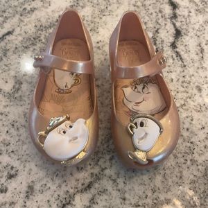 Mini Melissa Beauty and the Beast Sz 7